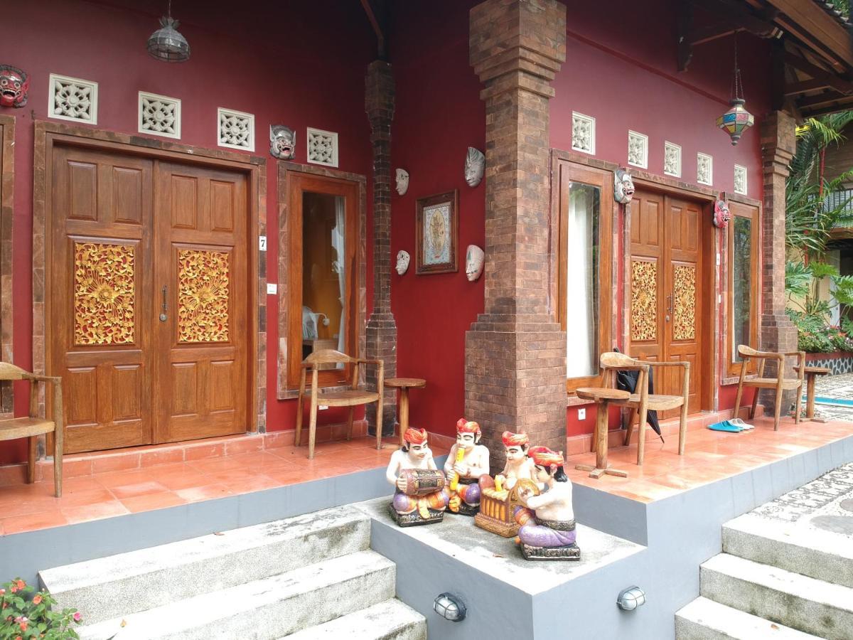曼吉斯花园迪维度假酒店 甘地达萨 外观 照片