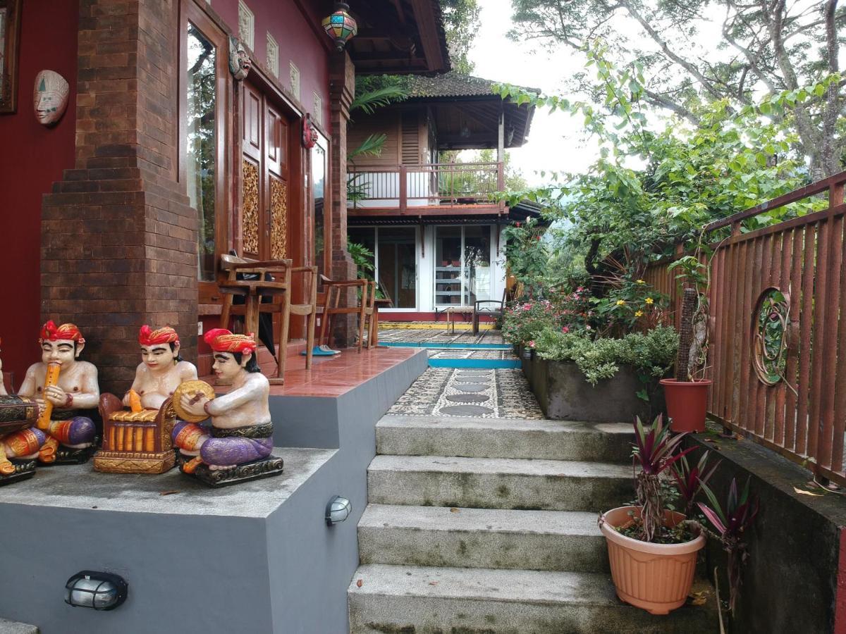曼吉斯花园迪维度假酒店 甘地达萨 外观 照片